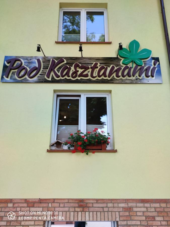 Pokoje Goscinne Pod Kasztanami Leba Exterior photo